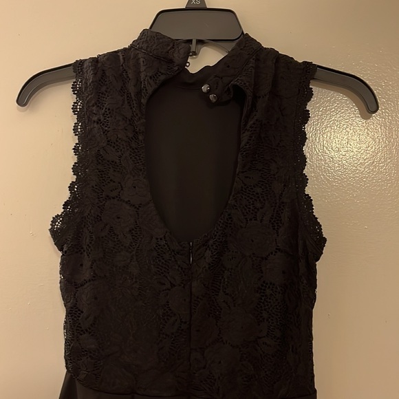 Little Black Dress (with keyhole back). - Picture 4 of 5